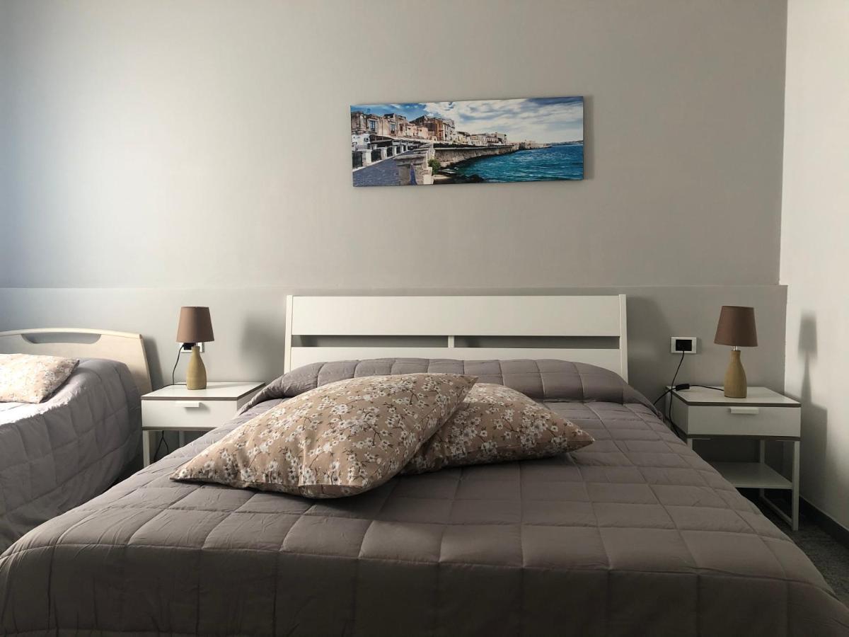 A Casa Di Giu B&B Szirakúza Kültér fotó