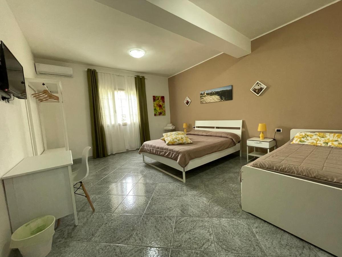 A Casa Di Giu B&B Szirakúza Kültér fotó