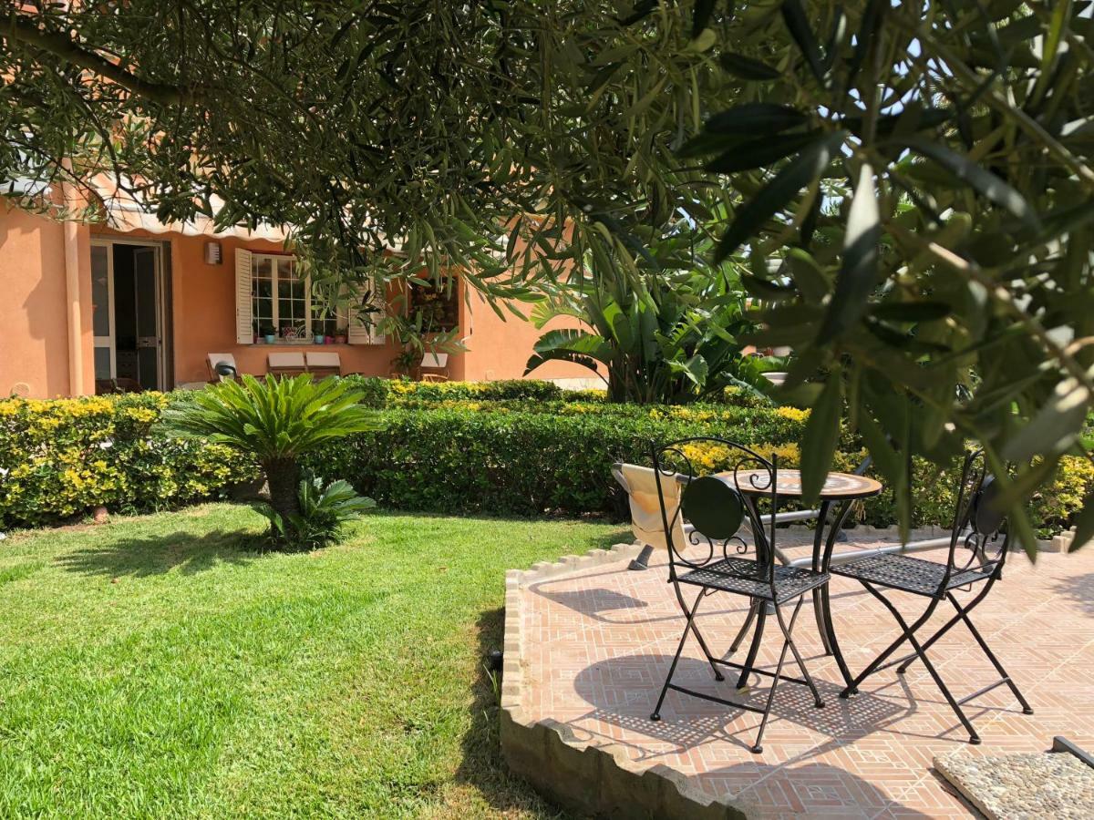 A Casa Di Giu B&B Szirakúza Kültér fotó